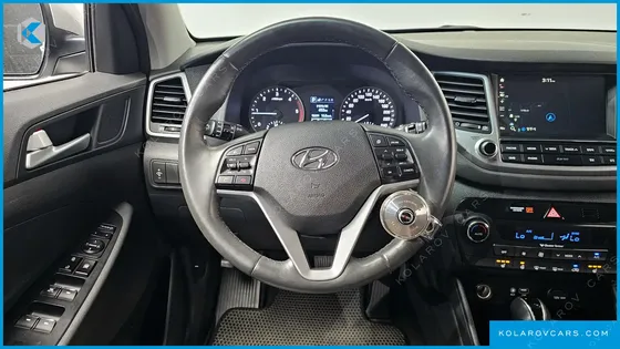 HYUNDAI TUCSON DIESEL 2.0 2WD