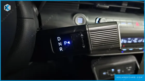 HYUNDAI KONA GASOLINE 2.0 2WD