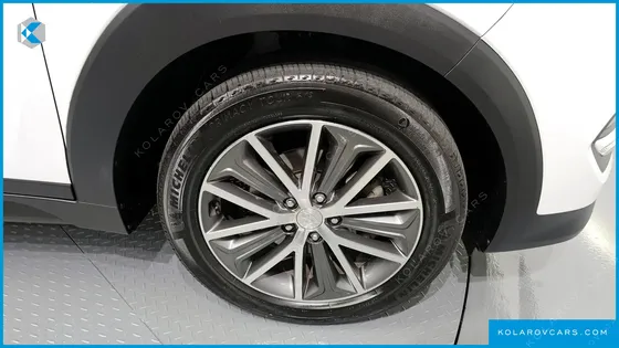 HYUNDAI TUCSON DIESEL 2.0 2WD
