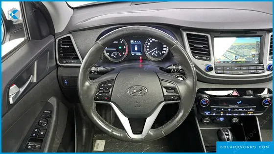 HYUNDAI TUCSON DIESEL 2.0 2WD