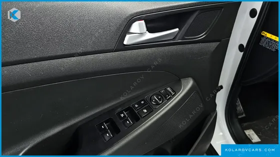 HYUNDAI TUCSON DIESEL 2.0 2WD