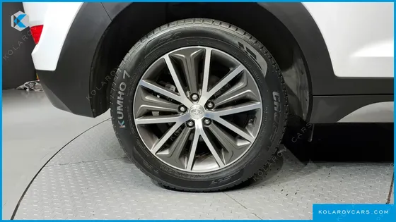 HYUNDAI TUCSON DIESEL 1.7 2WD