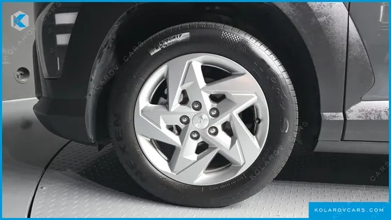 HYUNDAI KONA GASOLINE 2.0 2WD