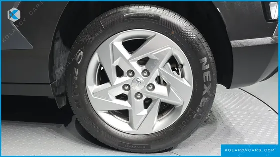 HYUNDAI KONA GASOLINE 2.0 2WD