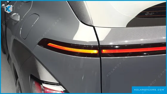 HYUNDAI KONA GASOLINE 2.0 2WD