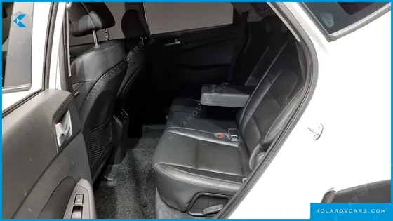 HYUNDAI TUCSON DIESEL 2.0 2WD