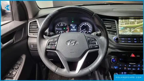 HYUNDAI TUCSON DIESEL 2.0 2WD