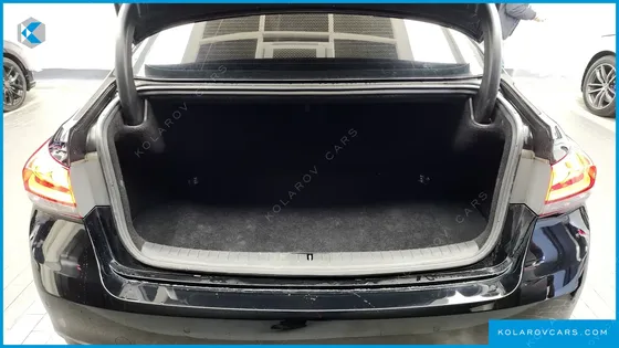 HYUNDAI GENESIS G330 PREMIUM AWD