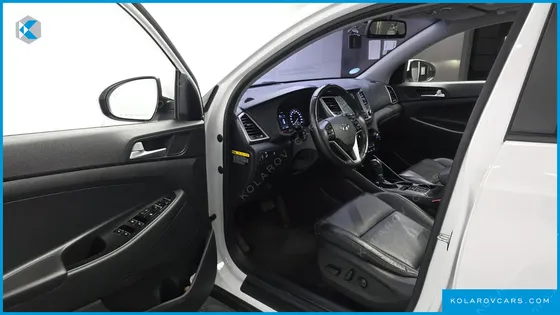 HYUNDAI TUCSON DIESEL 2.0 2WD