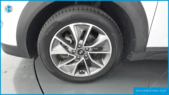 HYUNDAI TUCSON DIESEL 2.0 2WD