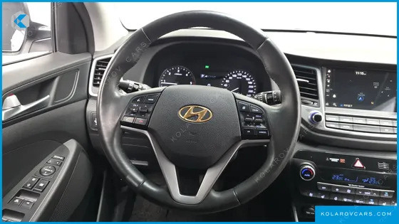 HYUNDAI TUCSON DIESEL 2.0 2WD