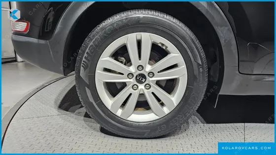 KIA SPORTAGE DIESEL 1.7 2WD TRENDY