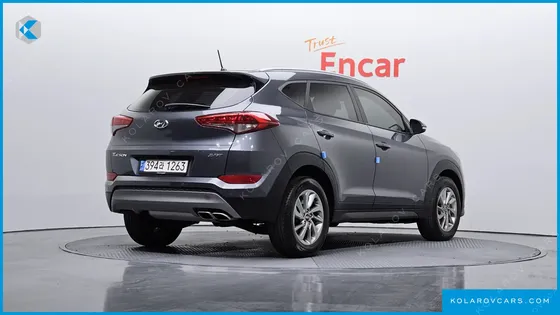 HYUNDAI TUCSON DIESEL 2.0 2WD