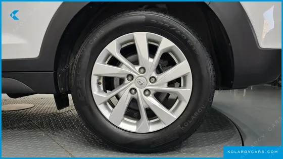 HYUNDAI TUCSON DIESEL 2.0 2WD