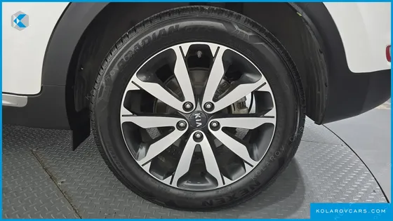 KIA SPORTAGE DIESEL 1.7 2WD TRENDY