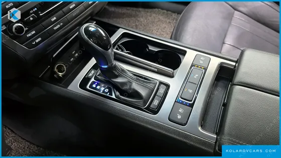HYUNDAI GENESIS G330 MODERN