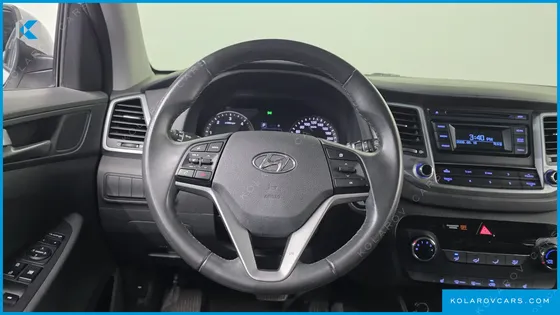 HYUNDAI TUCSON DIESEL 1.7 2WD