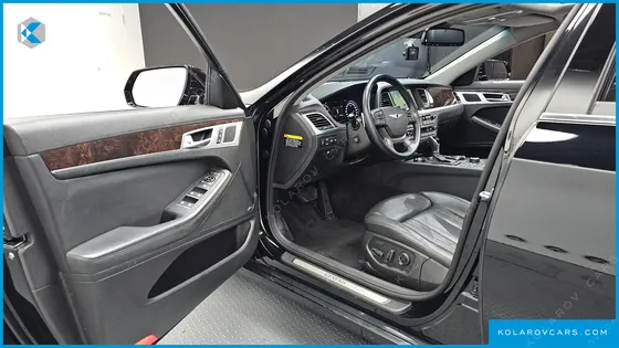 HYUNDAI GENESIS G330 PREMIUM AWD