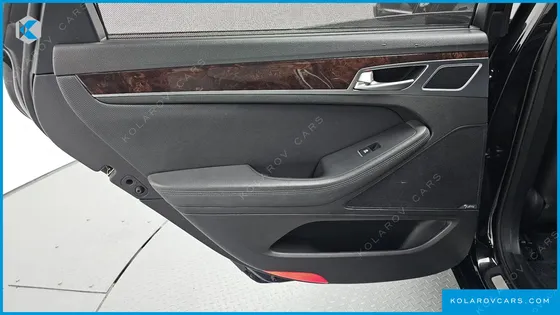 HYUNDAI GENESIS G330 PREMIUM AWD
