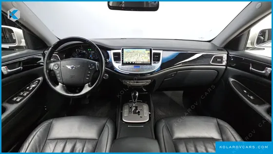 HYUNDAI GENESIS BH 330 GRAND