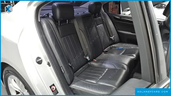 HYUNDAI GENESIS BH 330 GRAND