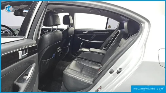 HYUNDAI GENESIS BH 330 GRAND