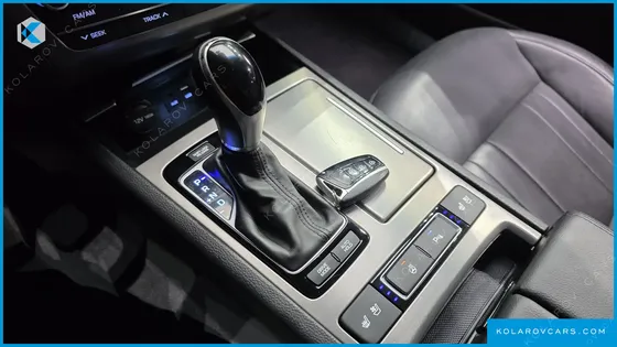 HYUNDAI GENESIS G330 MODERN AWD