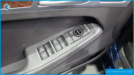 HYUNDAI GENESIS G330 MODERN AWD