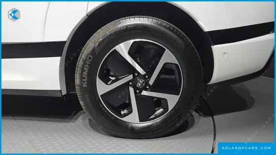 HYUNDAI IONIQ 9 PERFORMANCE TYPE AWD