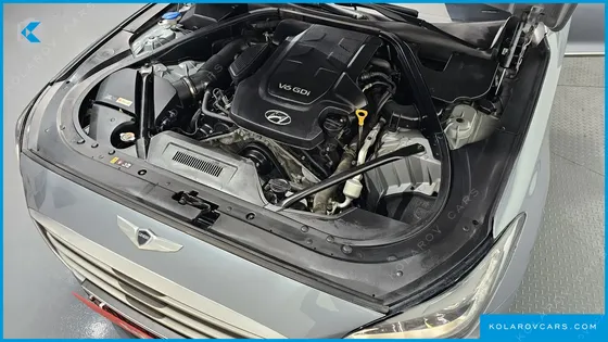 HYUNDAI GENESIS G330 MODERN AWD