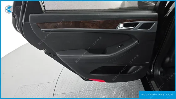 HYUNDAI GENESIS G330 PREMIUM AWD
