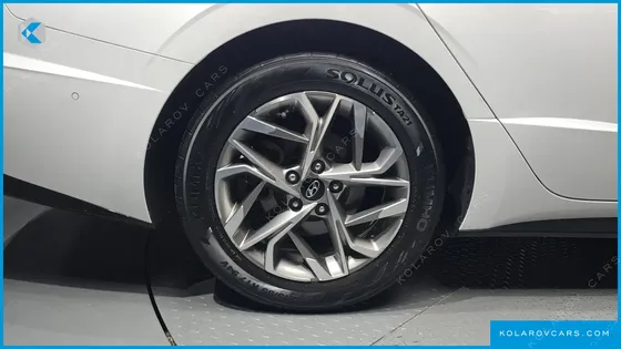 HYUNDAI SONATA 2.0