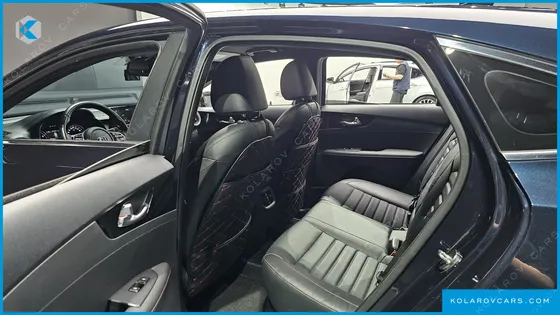 KIA K3 5DOOR GT SIGNATURE