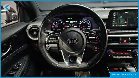 KIA K3 5DOOR GT SIGNATURE
