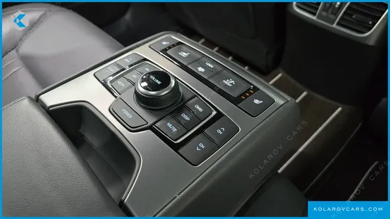 HYUNDAI GENESIS G330 PREMIUM AWD