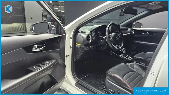 KIA K3 5DOOR GT PLUS