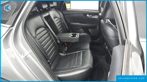 KIA K3 5DOOR GT SIGNATURE