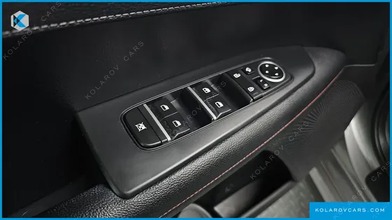 KIA K3 5DOOR GT SIGNATURE