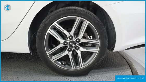KIA K3 LUXURY