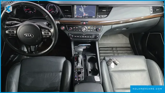 KIA K7 3.0 LPI LUXURY (RENTAL CAR)