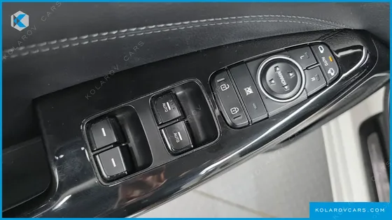 KIA K7 3.0 LPI LUXURY (RENTAL CAR)