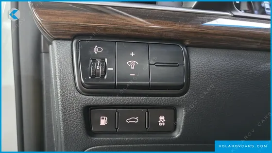 KIA K7 3.0 LPI LUXURY (RENTAL CAR)