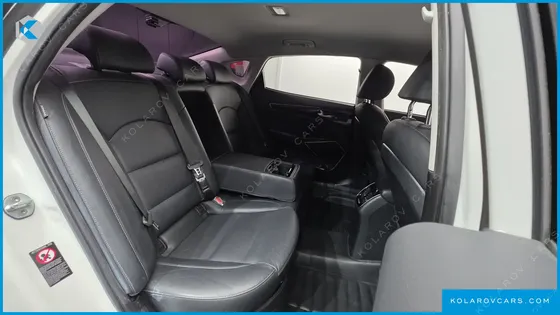 KIA K7 3.0 LPI LUXURY (RENTAL CAR)