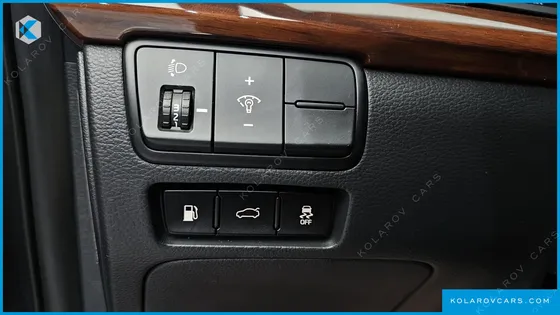 KIA K7 3.0 LPI LUXURY (RENTAL CAR)