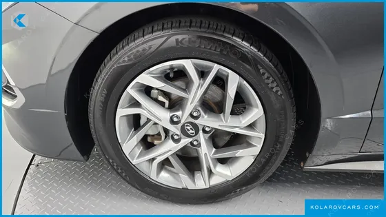 HYUNDAI SONATA 2.0