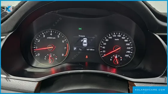 KIA K7 3.0 LPI LUXURY (RENTAL CAR)