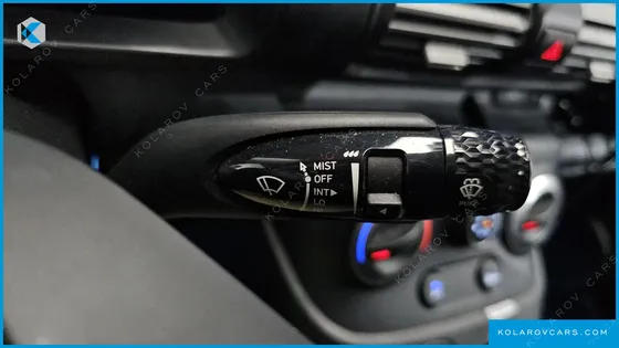 HYUNDAI CASPER THE ESSENTIAL LIGHT