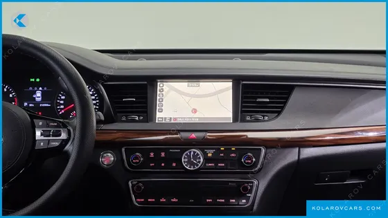 KIA K7 3.0 LPI PRESTIGE (RENTAL CAR)