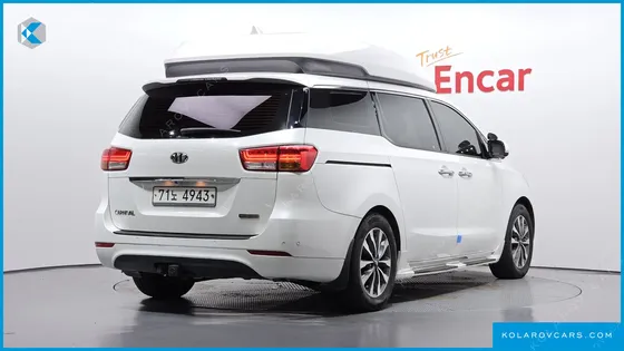 KIA CARNIVAL 11-SEATER HI-LIMOUSINE