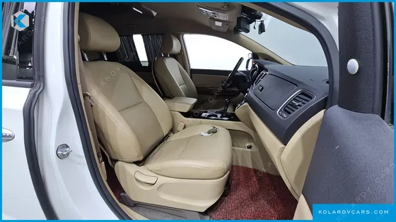 KIA CARNIVAL 11-SEATER HI-LIMOUSINE